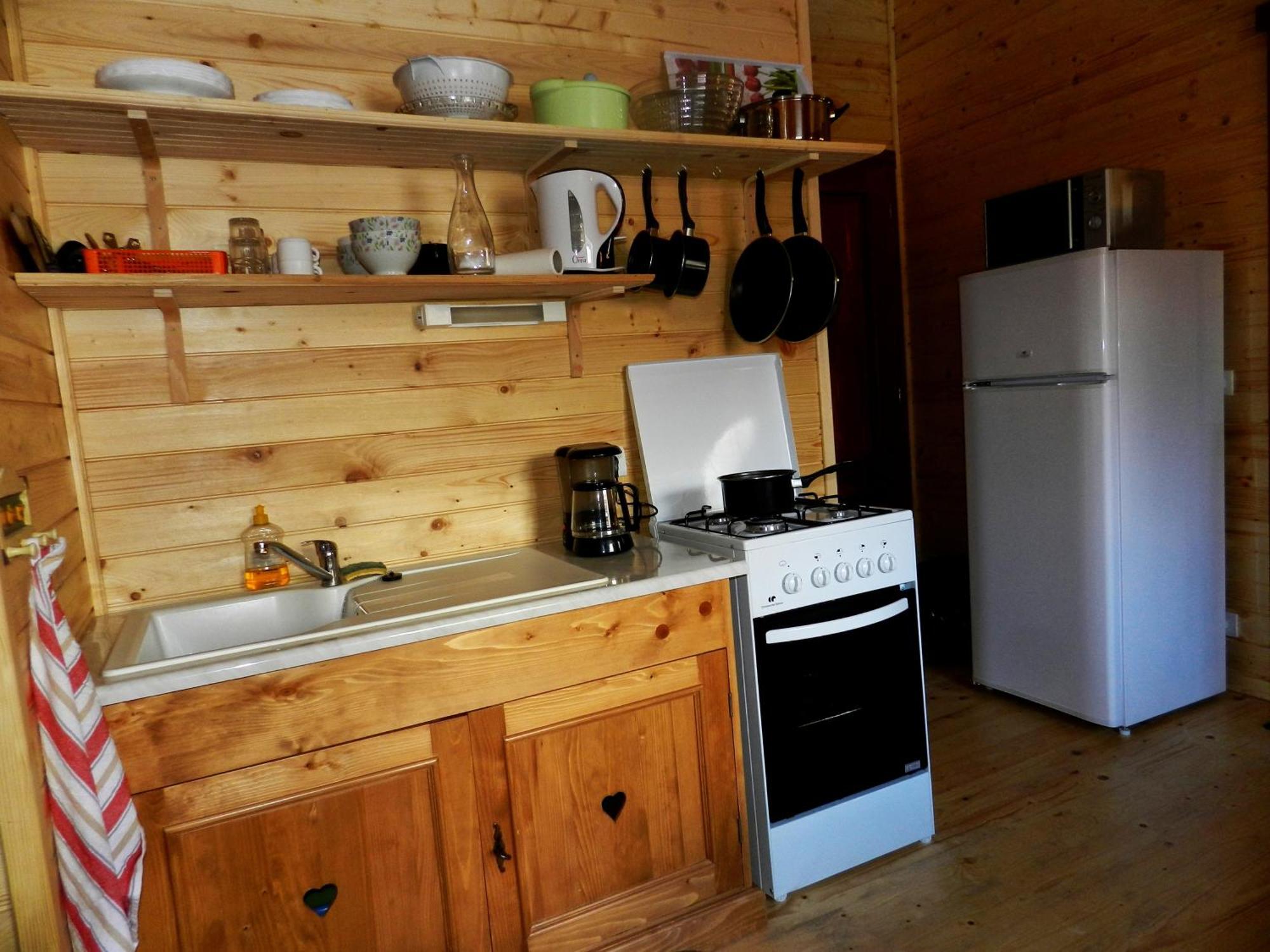 Camping, Hotel De Plein Air Les Cariamas Chateauroux-les-Alpes Room photo